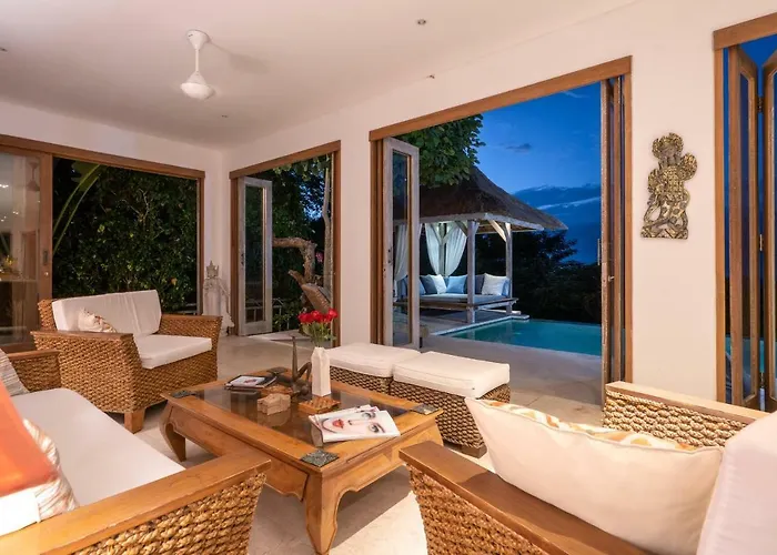 Nusa Villa